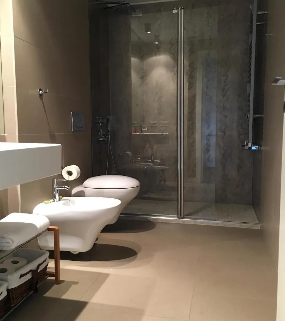 Corso Como - New Building Apartment Milan